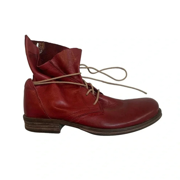 Miz Mooz Lilly Ankle Boots Red 100% Leather 8 - Picture 1 of 11